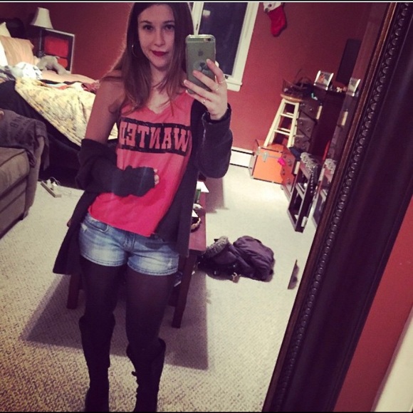 Meet your Posher, Elizabeth - Picture 1 of 1